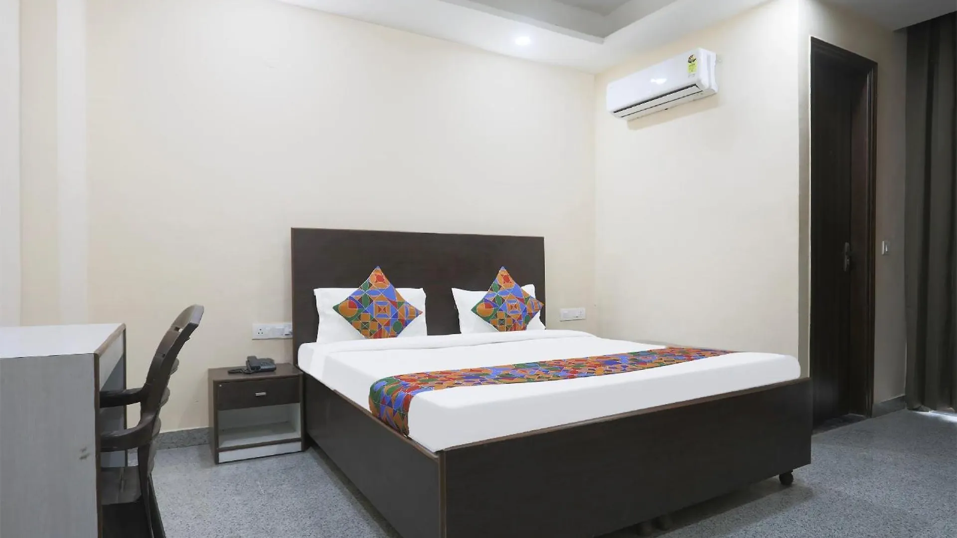 Fabhotel Bliss Premium غورغاون